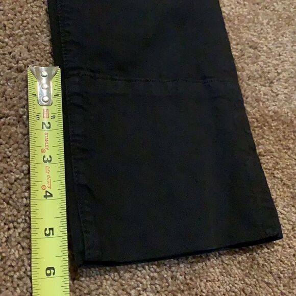 Joe’s jeans crop - Picture 3 of 9